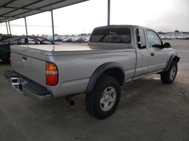 5TEWM72N02Z091032 - 2002 TOYOTA TACOMA XTRACAB Արծաթագույն լուսանկար 3
