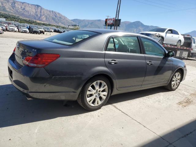 4T1BK36B48U288036 - 2008 TOYOTA AVALON XL GRAY photo 3