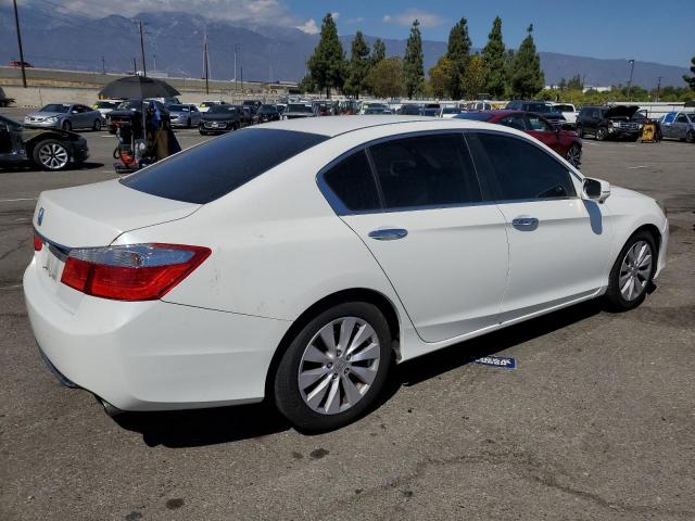 1HGCR2F76DA248239 - 2013 HONDA ACCORD EX WHITE photo 3