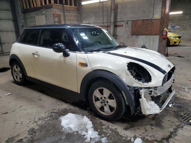 WMWXM5C55F3A59429 - 2015 MINI COOPER CREAM photo 4