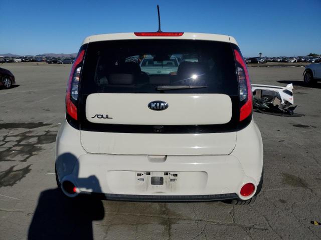 KNDJX3A57G7282019 - 2016 KIA SOUL ! WHITE photo 6