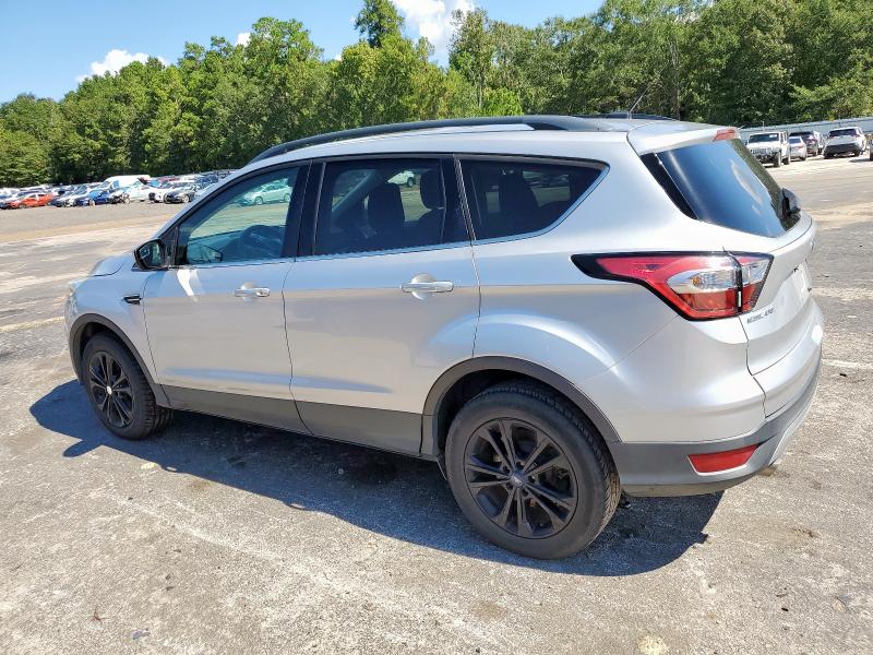 1FMCU9GD0JUA12461 - 2018 FORD ESCAPE SE Argent photo 2