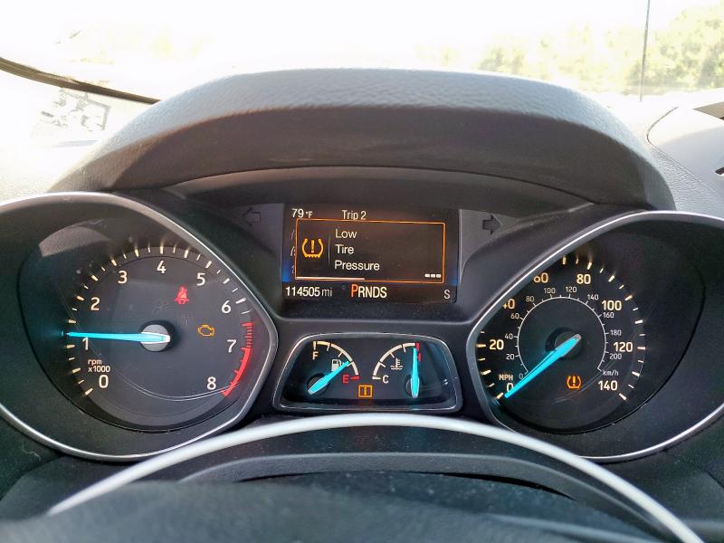 1FMCU9GD0JUA12461 - 2018 FORD ESCAPE SE Argent photo 9