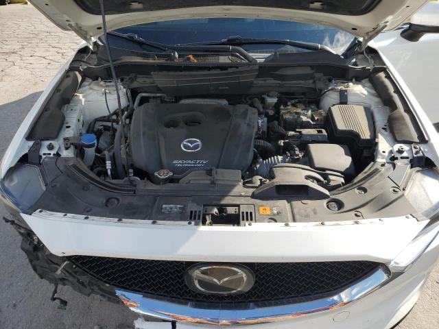 JM3KFBDM8J1411052 - 2018 MAZDA CX-5 GRAND TOURING WHITE photo 12