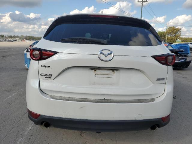 JM3KFBDM8J1411052 - 2018 MAZDA CX-5 GRAND TOURING WHITE photo 6