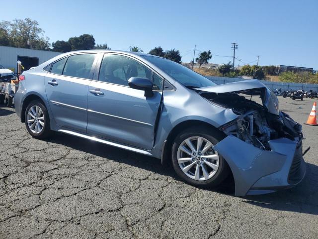 JTDBCMFE7RJ024359 - 2024 TOYOTA COROLLA LE ლურჯი ფოტო 4