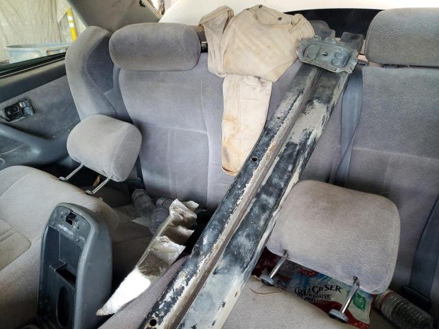 4T1BG22KXXU572898 - 1999 TOYOTA CAMRY CE 白色 照片 10