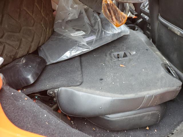 1C4HJXEN9LW178441 - 2020 JEEP WRANGLER UNLIMITED SAHARA ORANGE photo 10