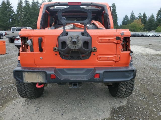 1C4HJXEN9LW178441 - 2020 JEEP WRANGLER UNLIMITED SAHARA ORANGE photo 6
