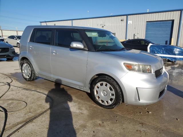 JTLKE50E691075347 - 2009 TOYOTA SCION XB SILVER photo 4