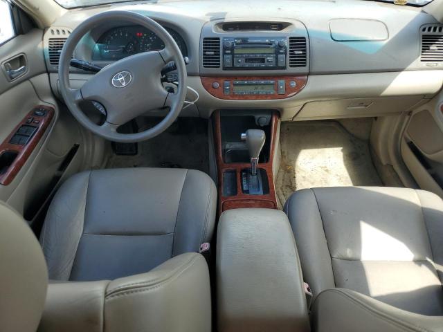 4T1BE32K74U321439 - 2004 TOYT CAMRY LE WHITE photo 8