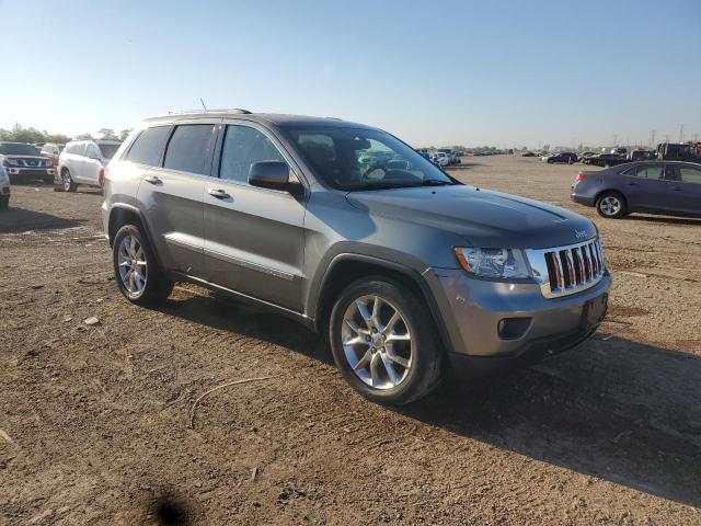 1C4RJFAT7DC508342 - 2013 JEEP GRAND CHER LAREDO ნაცრისფერი ფოტო 4