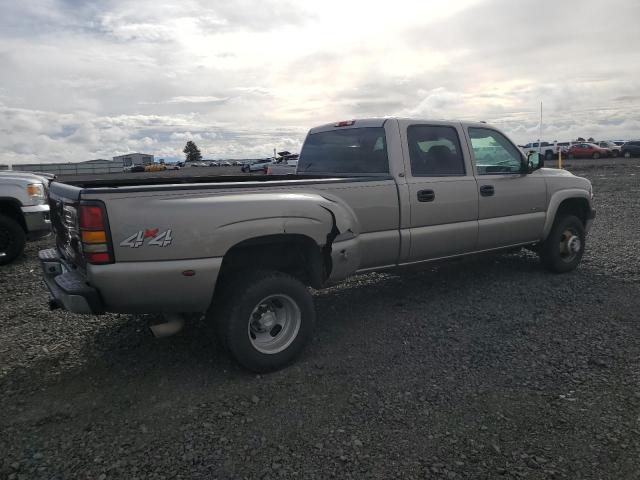 1GCJK33G62F102282 - 2002 CHEVROLET SILVERADO K3500 TAN photo 3