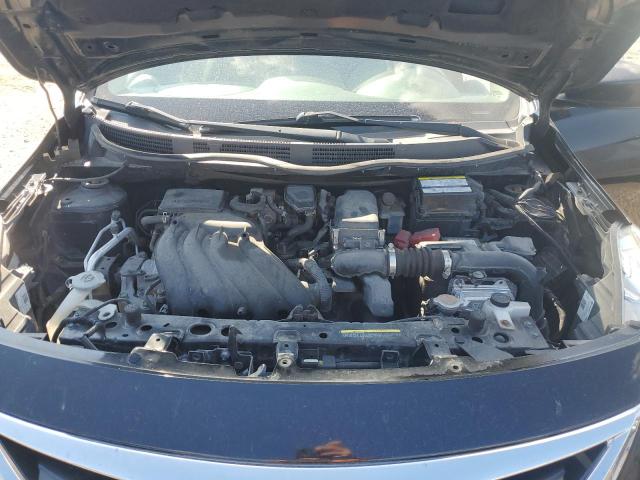 3N1CN7AP0JL826390 - 2018 NISSAN VERSA S Negro foto 11