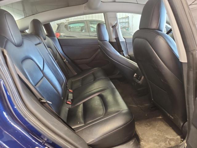 5YJ3E1EB7JF065025 - 2018 TESLA MODEL 3 Көк фото 10