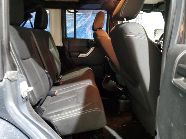 1C4BJWEG8HL564326 - 2017 JEEP WRANGLER U SAHARA GRAY photo 11