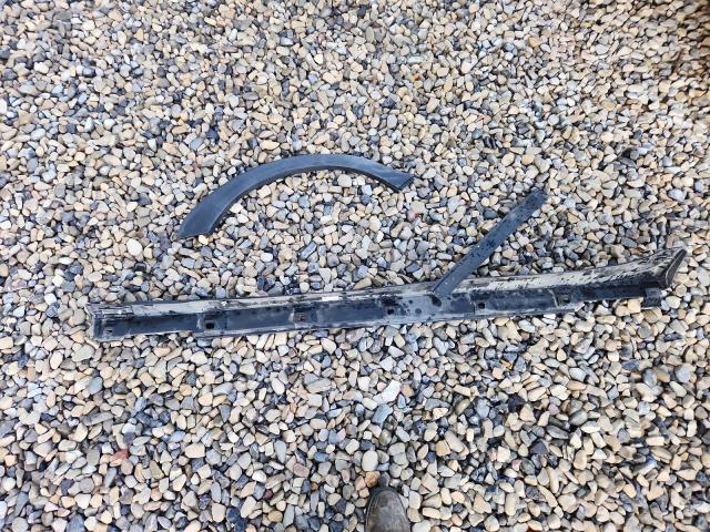 JF2GTADC8JH284238 - 2018 SUBARU CROSSTREK PREMIUM Czarny zdjęcie 13