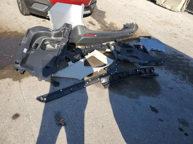 2T3W1RFV1RW343164 - 2024 TOYOTA RAV4 XLE 银色 照片 13