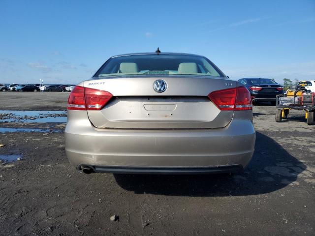 1VWAT7A31FC095668 - 2015 VOLKSWAGEN PASSAT S بيج صورة 6