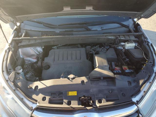 5TDJKRFH8GS500933 - 2016 TOYOTA HIGHLANDER XLE SILVER photo 12