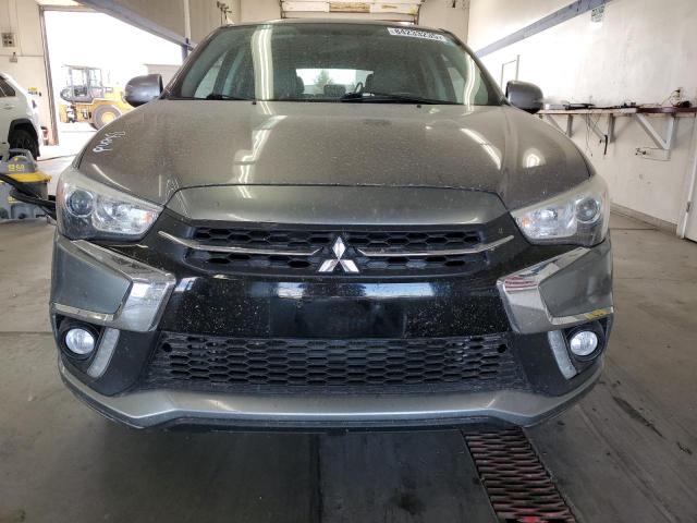 JA4AR3AW9JU002171 - 2018 MITSUBISHI OUTLANDER ES ნაცრისფერი ფოტო 5