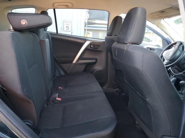 JTMZFREV0JJ740108 - 2018 TOYOTA RAV4 LE BLUE photo 11