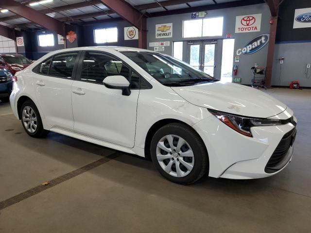 JTDB4MEE0P3004275 - 2023 TOYOTA COROLLA LE თეთრი ფოტო 4