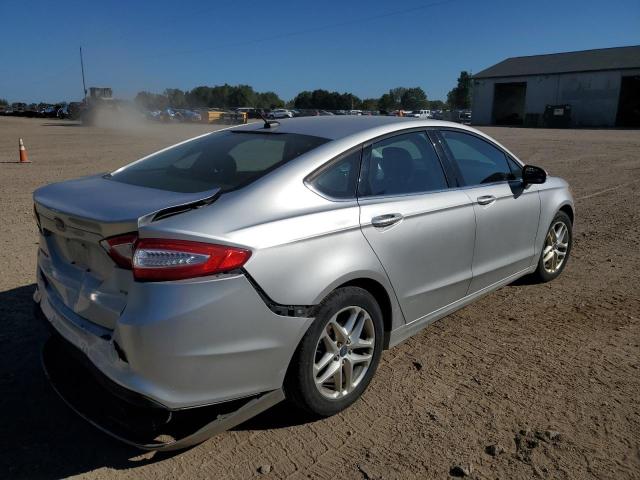 3FA6P0H73DR123763 - 2013 FORD FUSION SE 银色 照片 3