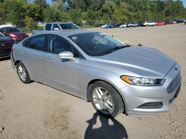3FA6P0H73DR123763 - 2013 FORD FUSION SE 银色 照片 4