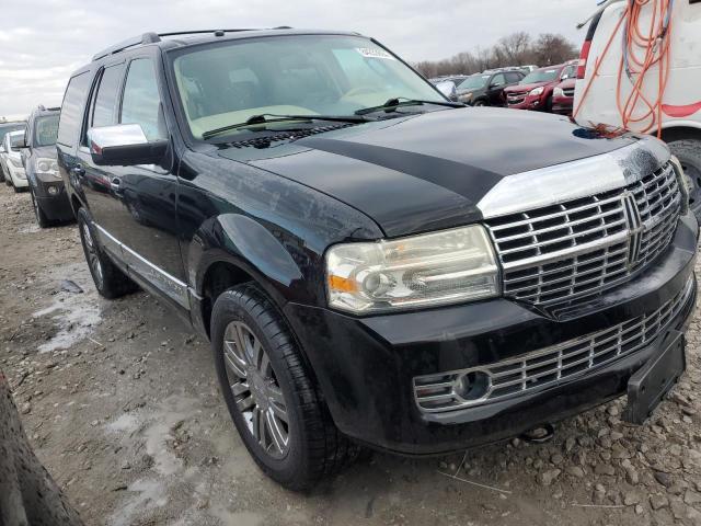 5LMFU27517LJ08107 - 2007 LINCOLN NAVIGATOR BLACK photo 4