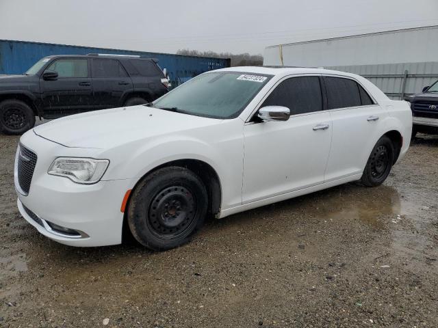 2016 CHRYSLER 300C, 