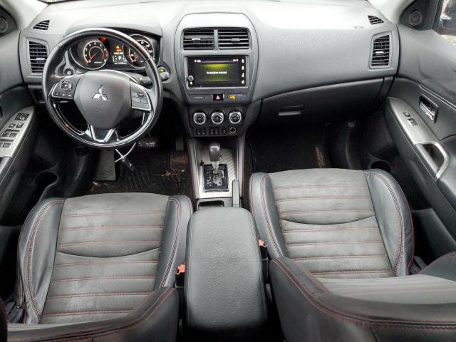 JA4AR3AWXJU018511 - 2018 MITSUBISHI OUTLANDER ES RED photo 8