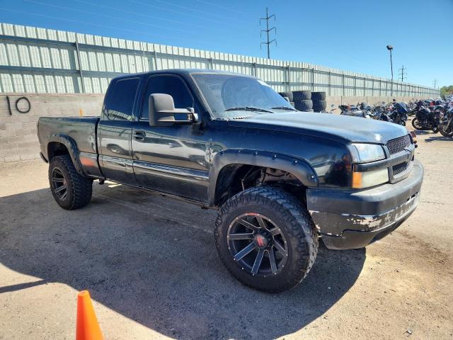 1GCHK29G73E242218 - 2003 CHEVROLET SILVERADO K2500 HEAVY DUTY BLACK photo 4