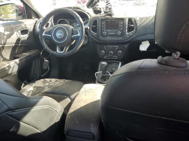 3C4NJDBB8JT195035 - 2018 JEEP COMPASS LATITUDE Qırmızı foto 8