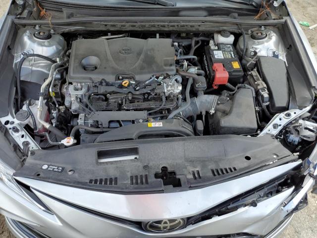 4T1C11AK5PU785436 - 2023 TOYOTA CAMRY LE ვერცხლისფერი ფოტო 11