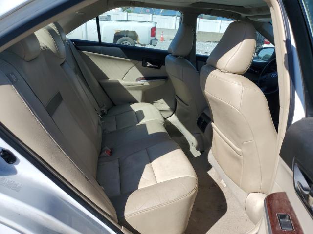 4T1BF1FK8CU136701 - 2012 TOYOTA CAMRY BASE 白色 照片 10