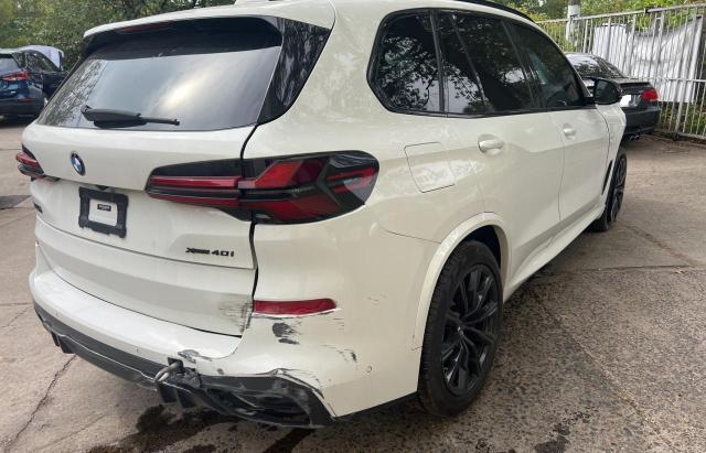5UXCR6C04M9E11700 - 2021 BMW X5 XDRIVE40I WHITE photo 4