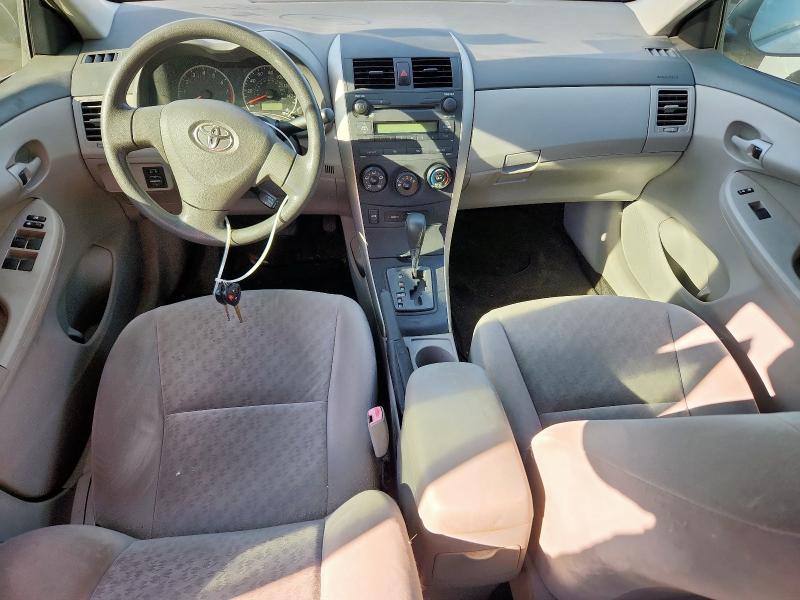 JTDBL40E29J031759 - 2009 TOYOTA COROLLA LE BASE SILVER photo 8