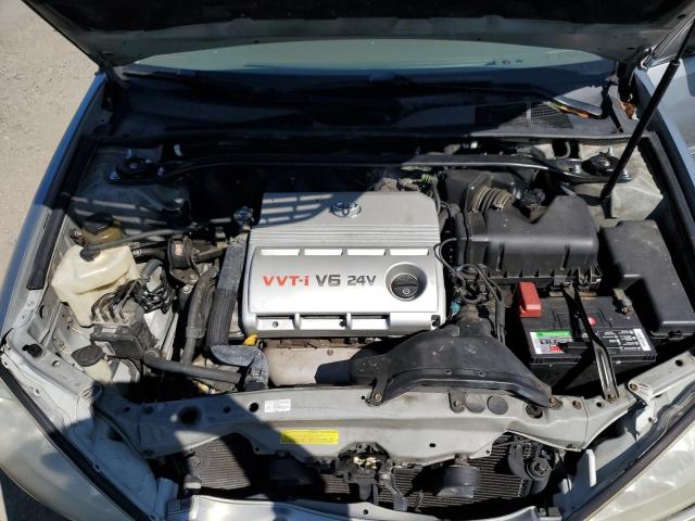 4T1BF32K05U603632 - 2005 TOYOTA CAMRY LE GRAY photo 11