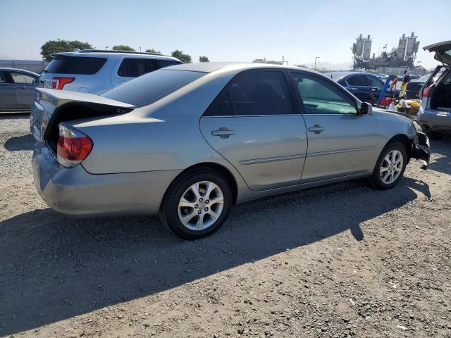 4T1BF32K05U603632 - 2005 TOYOTA CAMRY LE GRAY photo 3