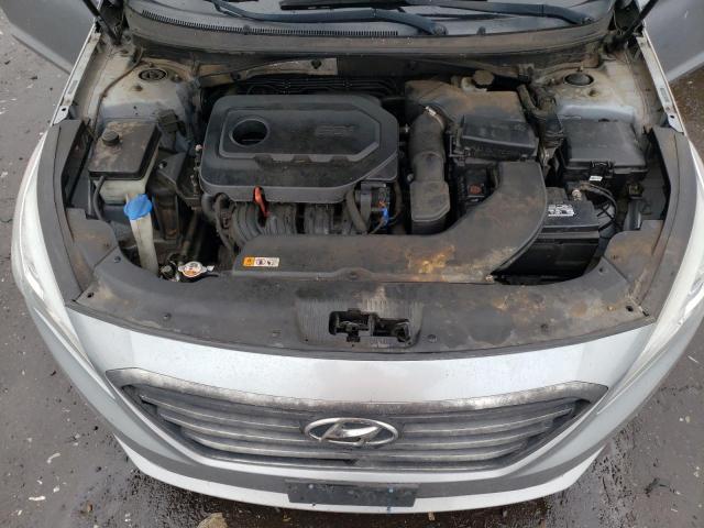 5NPE24AF9GH346653 - 2016 HYUNDAI SONATA SE SILVER photo 11