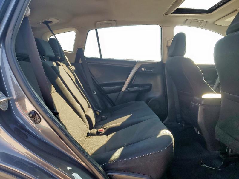 2T3RFREVXGW505242 - 2016 TOYOTA RAV4 XLE CHARCOAL photo 11