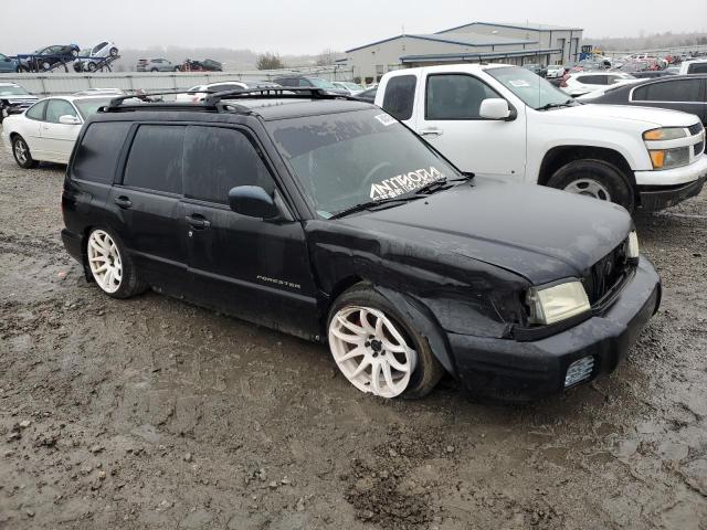 JF1SF65611H730807 - 2001 SUBARU FORESTER S BLACK photo 4