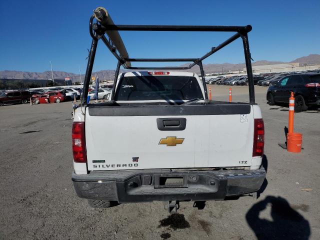 1GCSCPEA1AZ102995 - 2010 CHEVROLET SILVERADO C1500 WHITE photo 10