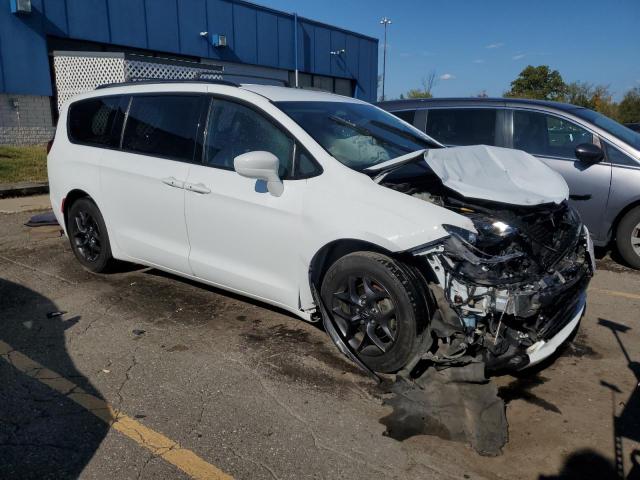 2C4RC1EG7JR332566 - 2018 CHRYSLER PACIFICA TOURING L PLUS WHITE photo 4