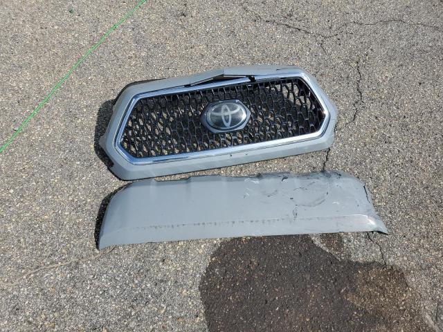 3TMAZ5CN7JM063447 - 2018 TOYOTA TACOMA DOUBLE CAB Boz foto 12