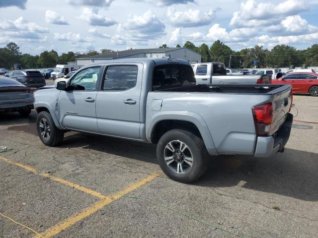 3TMAZ5CN7JM063447 - 2018 TOYOTA TACOMA DOUBLE CAB Boz foto 2
