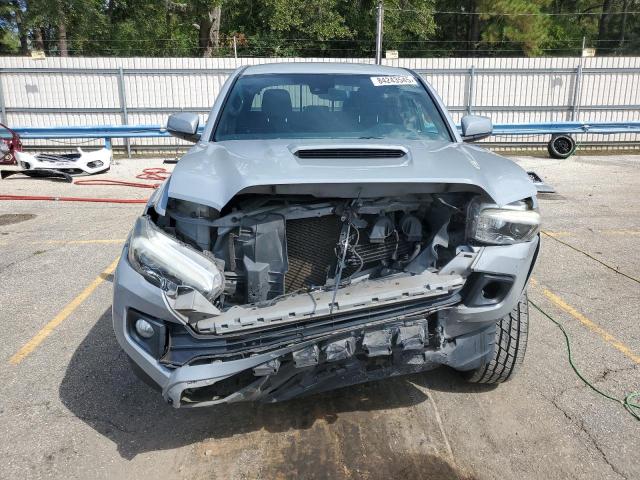 3TMAZ5CN7JM063447 - 2018 TOYOTA TACOMA DOUBLE CAB Boz foto 5