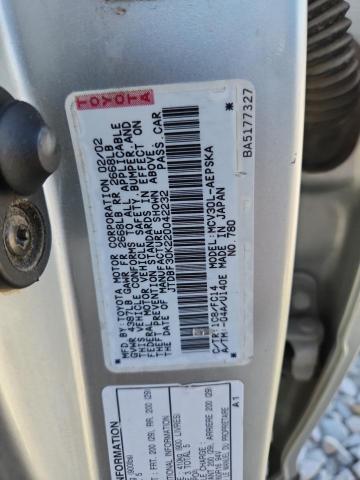 JTDBF30K220042232 - 2002 TOYOTA CAMRY LE WHITE photo 12