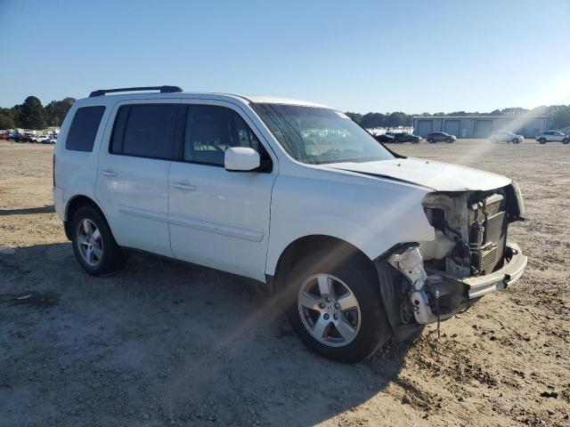 5FNYF3H53BB044968 - 2011 HONDA PILOT EXL WHITE photo 4